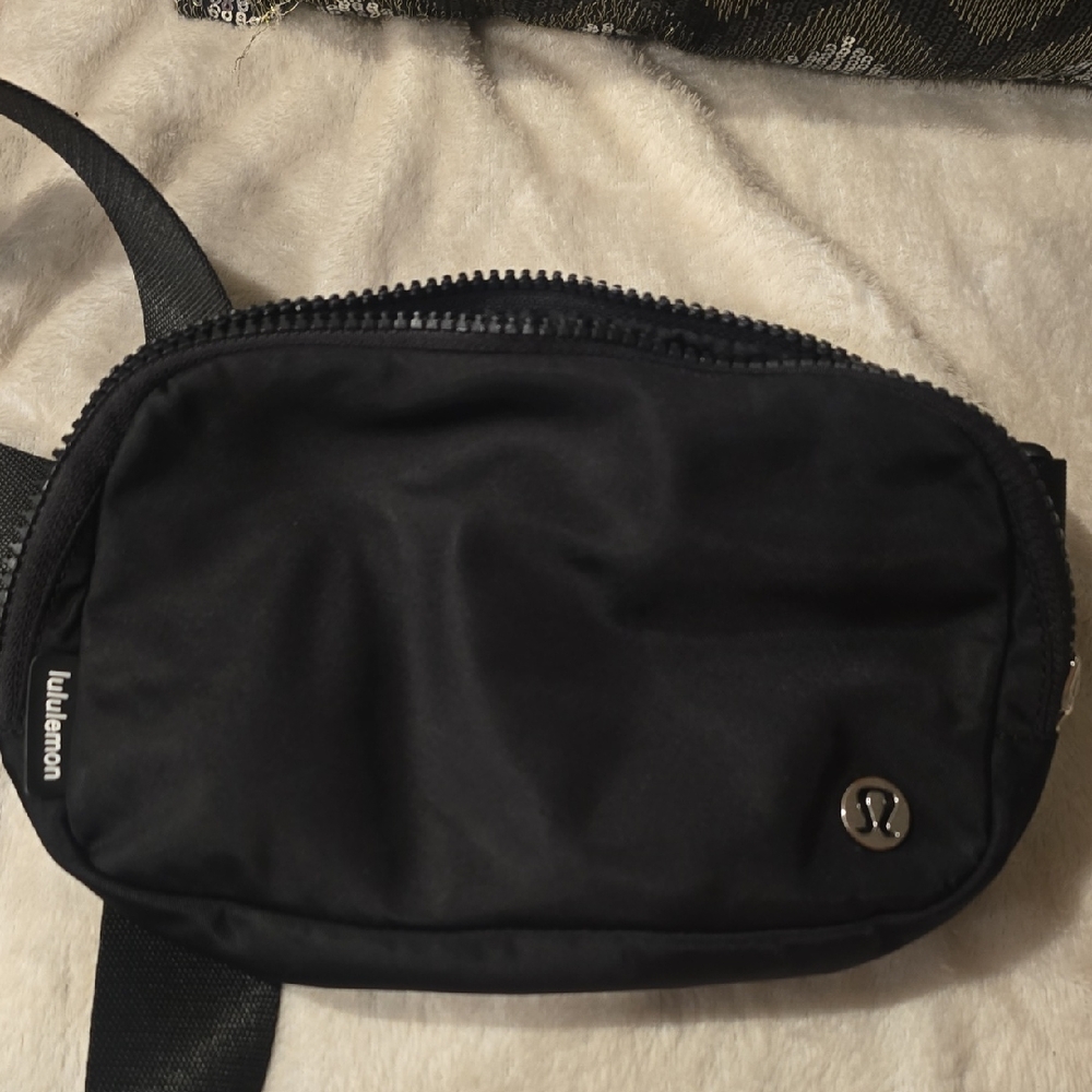 lululemon athletica Black Belt Bag for Men